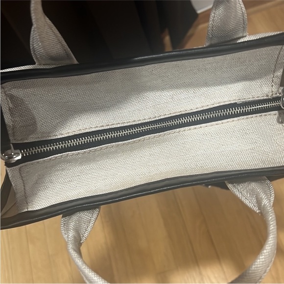 Sold Out Marc Jacobs The Summer Medium Tote Bag - Picture 5 of 7